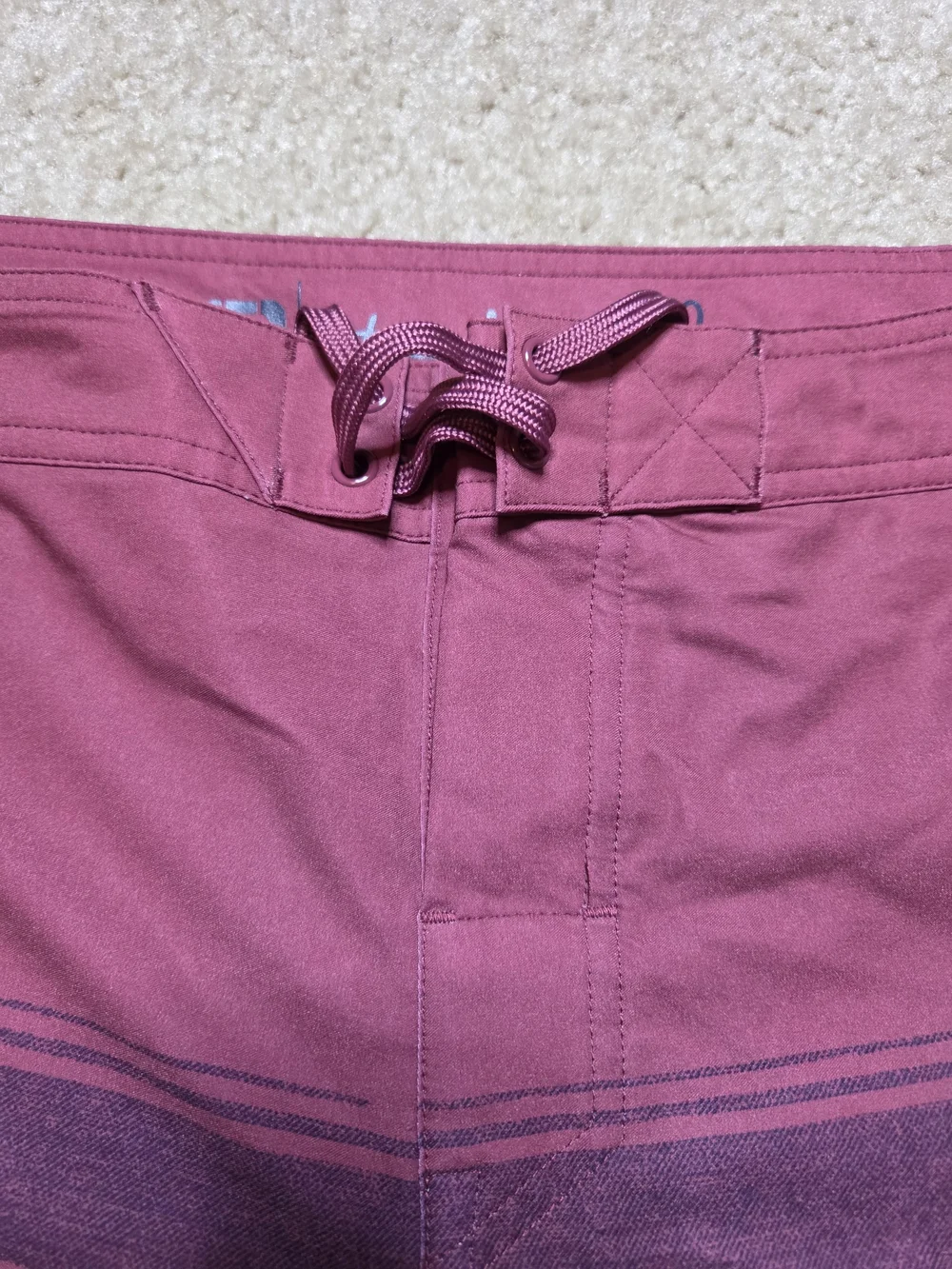 Travis Mathew Confetti King Burgundy Striped Board Shorts Size 36 Vacation Beach